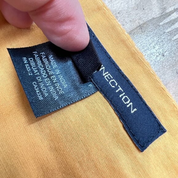 French Connection Adena Floral Metallic Ruffle Dress in Oak Bluff Yellow Size 6 - Picture 9 of 10